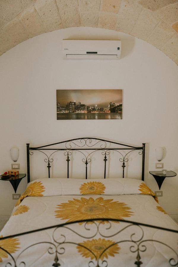 Bed and Breakfast Le Camporelle In Citta Лечче Екстер'єр фото
